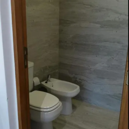 Alquier Temporario Corrientes Capital Para 2 Adultos Y 2 Ninos O 3 Adultos Exterior photo